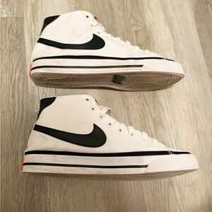 NIKE HI TOP CANVAS SNEAKERS